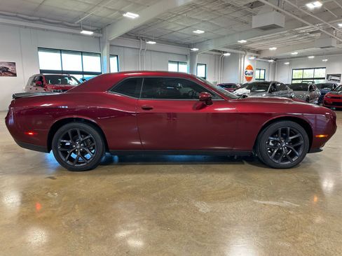 Used 2023 Dodge Challenger SXT w/ Blacktop Package image 9