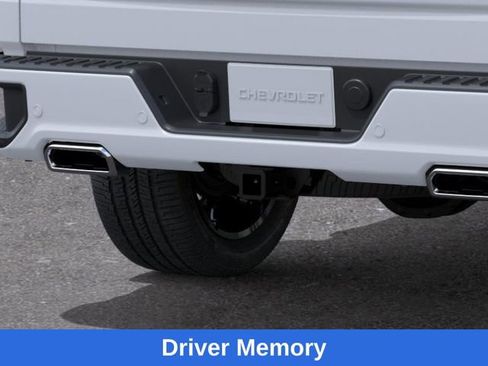 New 2026 Chevrolet Silverado 1500 High Country AWD/4WD image 15