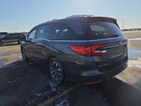 Used 2022 Honda Odyssey EX-L image 3