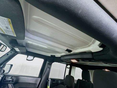 Used 2016 Jeep Wrangler Unlimited Sport w/ Quick Order Package 24S image 23