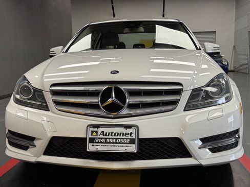 Used 2013 Mercedes-Benz C 250 Sedan image 5