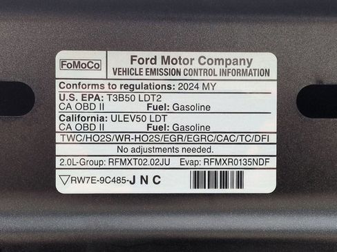 Certified 2024 Ford Edge SE image 25