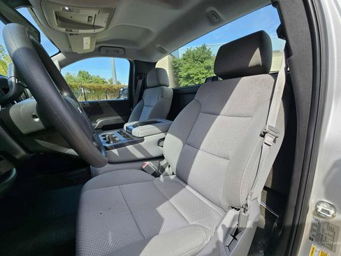 Used 2015 Chevrolet Silverado 1500 W/T image 11