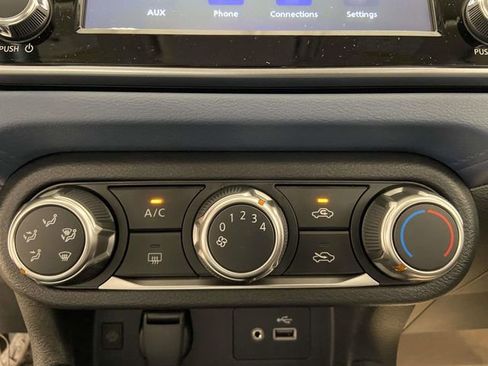 New 2025 Nissan Versa SV w/ Trunk Package image 16