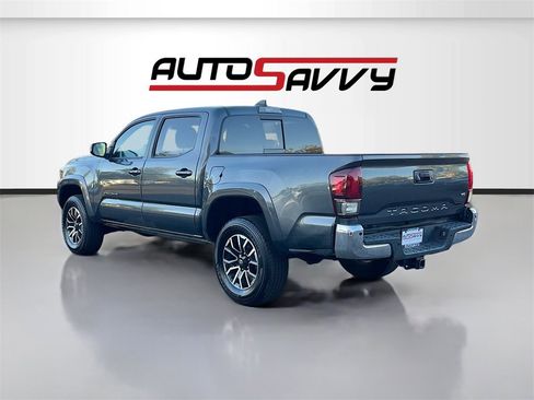 Used 2023 Toyota Tacoma TRD Sport image 5