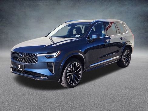 New 2025 Volvo XC90 B6 Plus w/ Protection Package Premier image 3