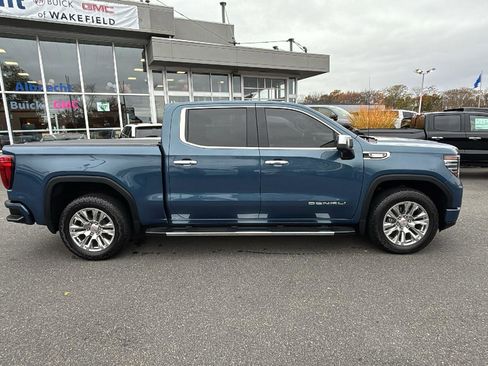 Used 2024 GMC Sierra 1500 Denali w/ Technology Package image 8