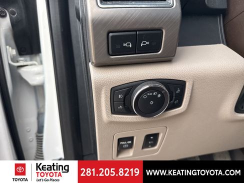 Used 2019 Ford F150 Limited w/ Trailer Tow Package image 13