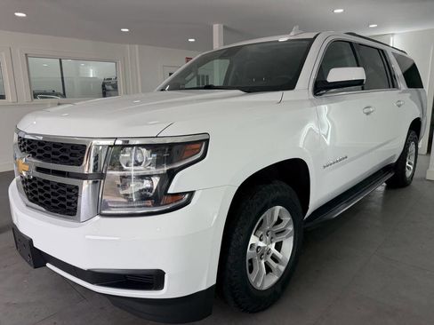 Used 2017 Chevrolet Suburban LS w/ Max Trailering Package AWD/4WD image 2