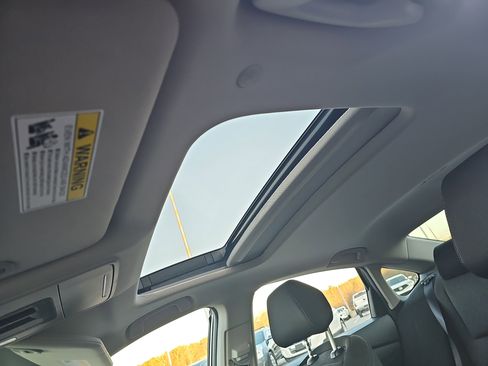 Used 2023 Honda Accord EX image 27