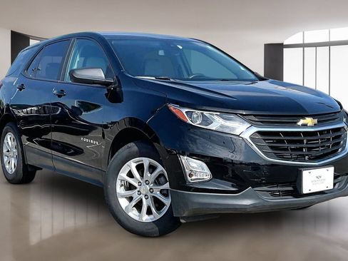 Used 2020 Chevrolet Equinox LS AWD/4WD image 11