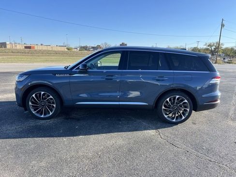 New 2026 Lincoln Aviator Reserve w/ Illumination Package image 4