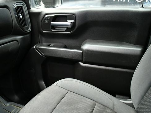 Used 2020 Chevrolet Silverado 1500 W/T image 25