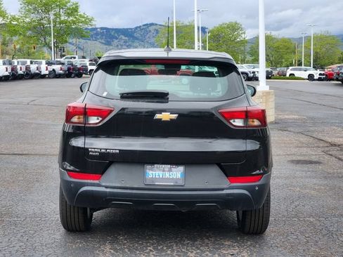 Used 2021 Chevrolet TrailBlazer LS AWD/4WD image 5