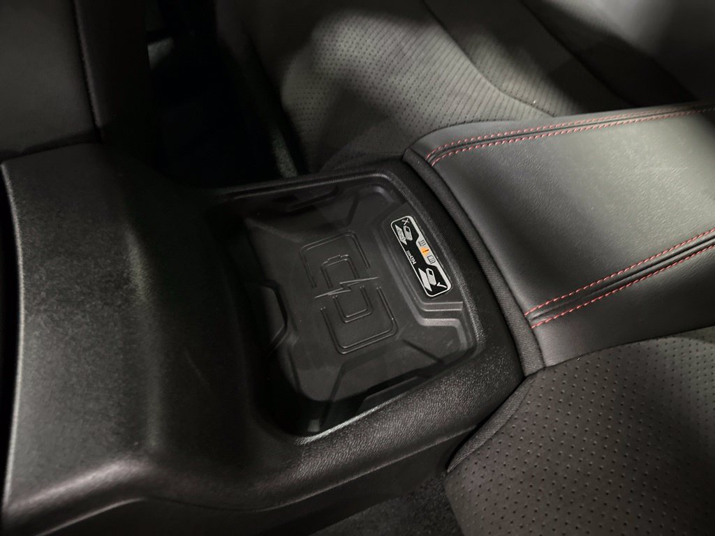 Used 2022 Chevrolet Camaro ZL1 RWD image 26