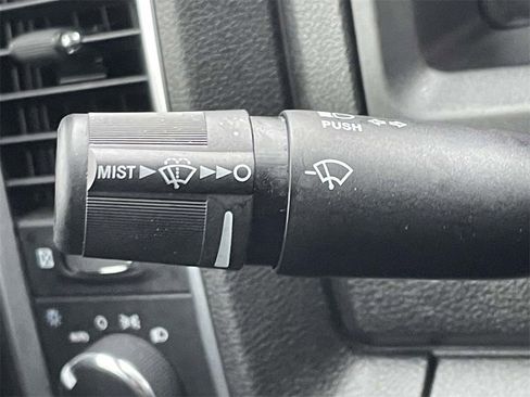 Used 2024 RAM 1500 Classic SLT image 22