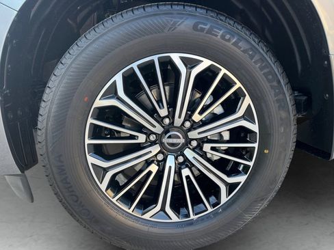 New 2026 Nissan Armada Platinum image 23