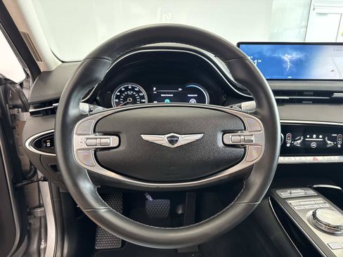 Used 2024 Genesis GV70 2.5T AWD/4WD image 21