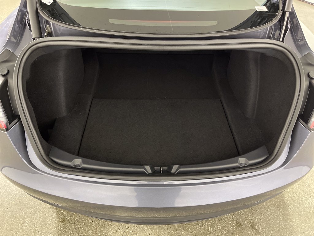 Used 2023 Tesla Model 3 Standard Range RWD image 10