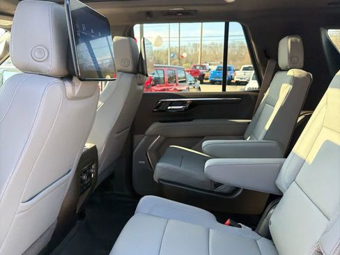 New 2026 Chevrolet Tahoe Z71 w/ Z71 Off-Road Package AWD/4WD image 13