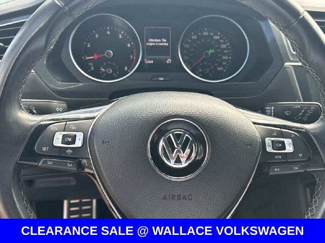 Used 2020 Volkswagen Tiguan SE R-Line FWD image 16