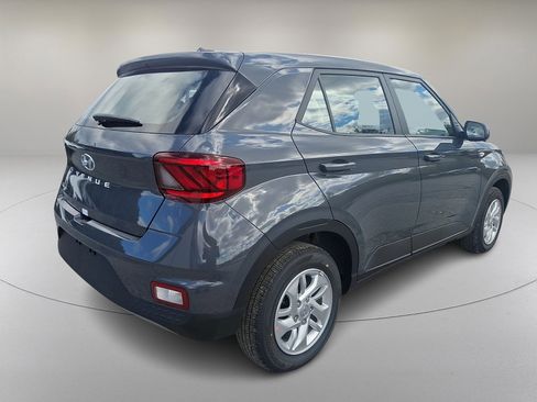New 2026 Hyundai Venue SE image 7