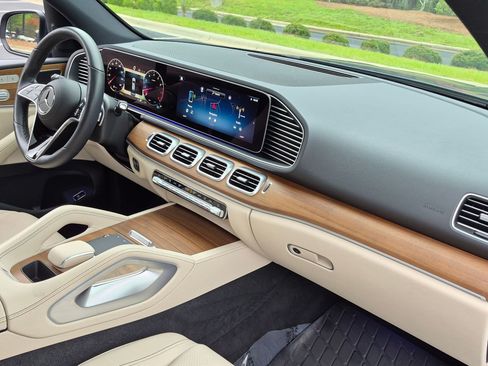Certified 2025 Mercedes-Benz GLE 350 4MATIC image 35