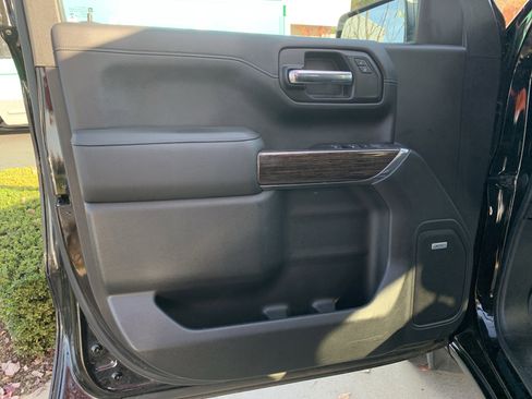 Used 2019 GMC Sierra 1500 Elevation w/ Elevation Value Package image 14