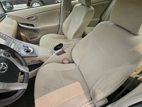 Used 2014 Toyota Prius Two FWD image 14