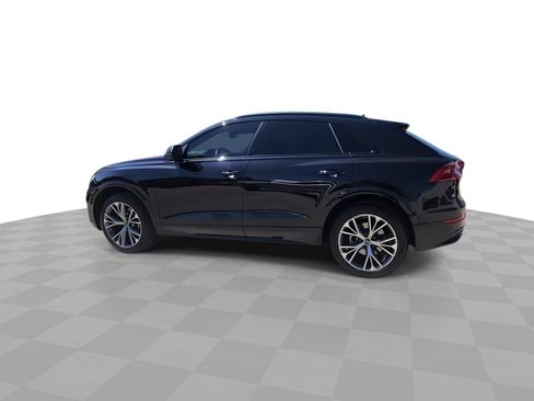 Used 2021 Audi Q8 Premium w/ Black Optic Package AWD/4WD image 6
