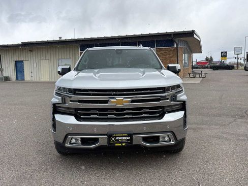 Used 2020 Chevrolet Silverado 1500 LTZ w/ LTZ Premium Package AWD/4WD image 11