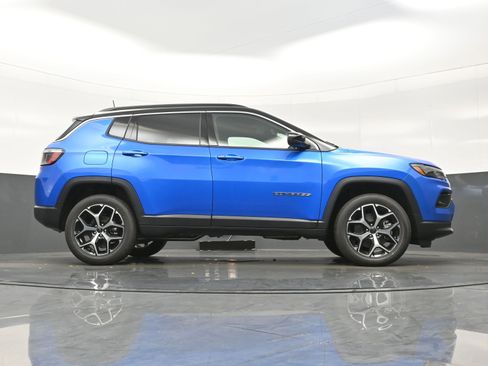 New 2026 Jeep Compass Limited image 16