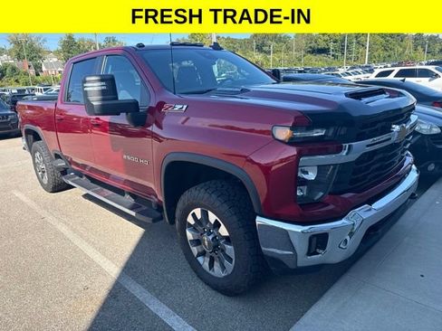 Used 2024 Chevrolet Silverado 2500 LT AWD/4WD image 1