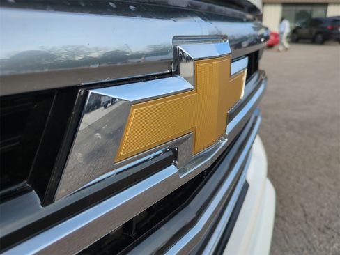 Certified 2023 Chevrolet Silverado 1500 High Country w/ High Country Premium Package image 33