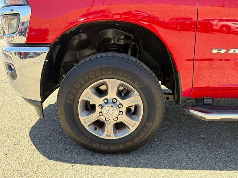 Used 2026 RAM 2500 Big Horn AWD/4WD image 14