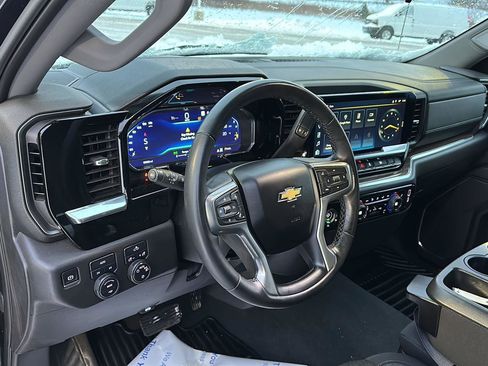 Used 2023 Chevrolet Silverado 1500 LT image 21