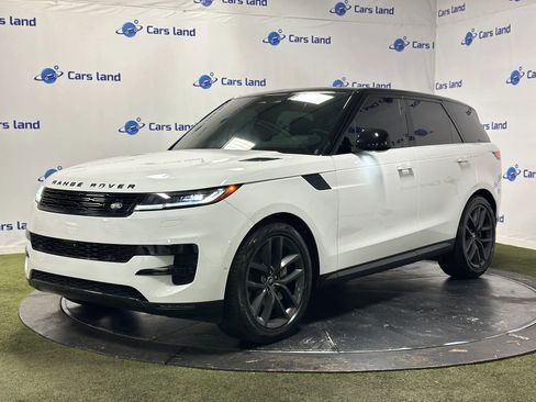 Used 2024 Land Rover Range Rover Sport SE AWD/4WD image 4