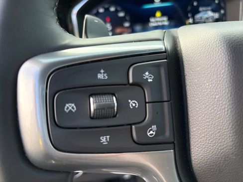 Used 2024 Chevrolet Silverado 1500 LTZ AWD/4WD image 28