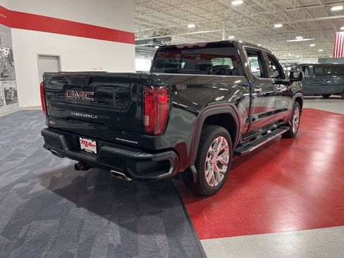 Certified 2020 GMC Sierra 1500 Denali w/ Technology Package AWD/4WD image 3