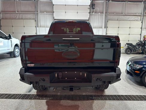 Used 2019 Ford F250 Lariat w/ Lariat Ultimate Package AWD/4WD image 4