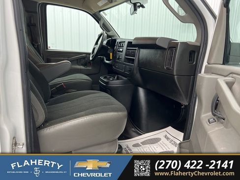 Used 2021 Chevrolet Express 2500 w/ Driver Convenience Package image 12