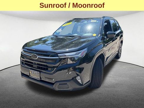 Certified 2025 Subaru Forester Touring AWD/4WD image 5