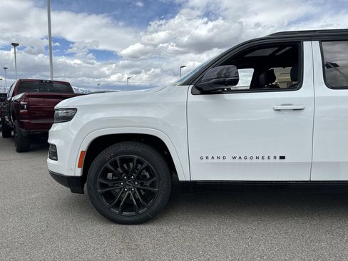 New 2024 Jeep Grand Wagoneer Series II w/ Quick Order Packagew 28T image 10