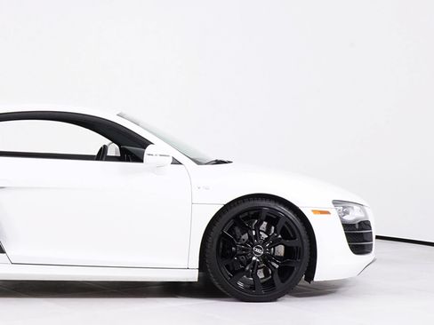 Used 2011 Audi R8 V10 AWD/4WD image 15