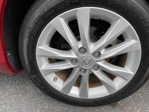 Used 2011 Lexus ES 350 image 33