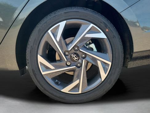 New 2026 Hyundai Elantra Limited image 33