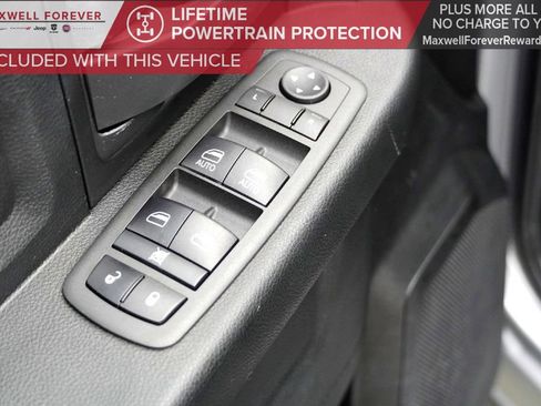 Used 2022 RAM 2500 Tradesman image 26