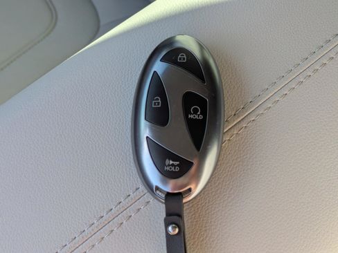 New 2026 Hyundai Elantra Limited w/ Cargo Package image 18