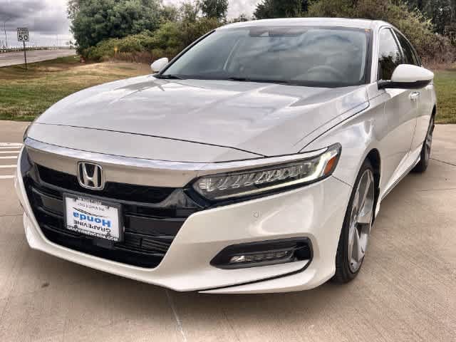 Used 2019 Honda Accord Touring image 2