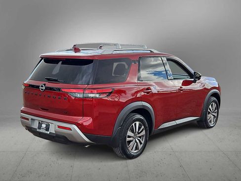 Used 2022 Nissan Pathfinder SL w/ SL Black Package image 8